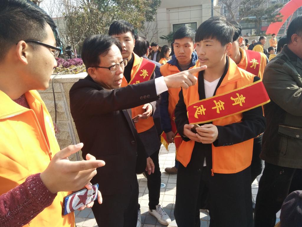 分配任务